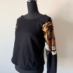 Wide Neck Tiger Face Long Sleeve